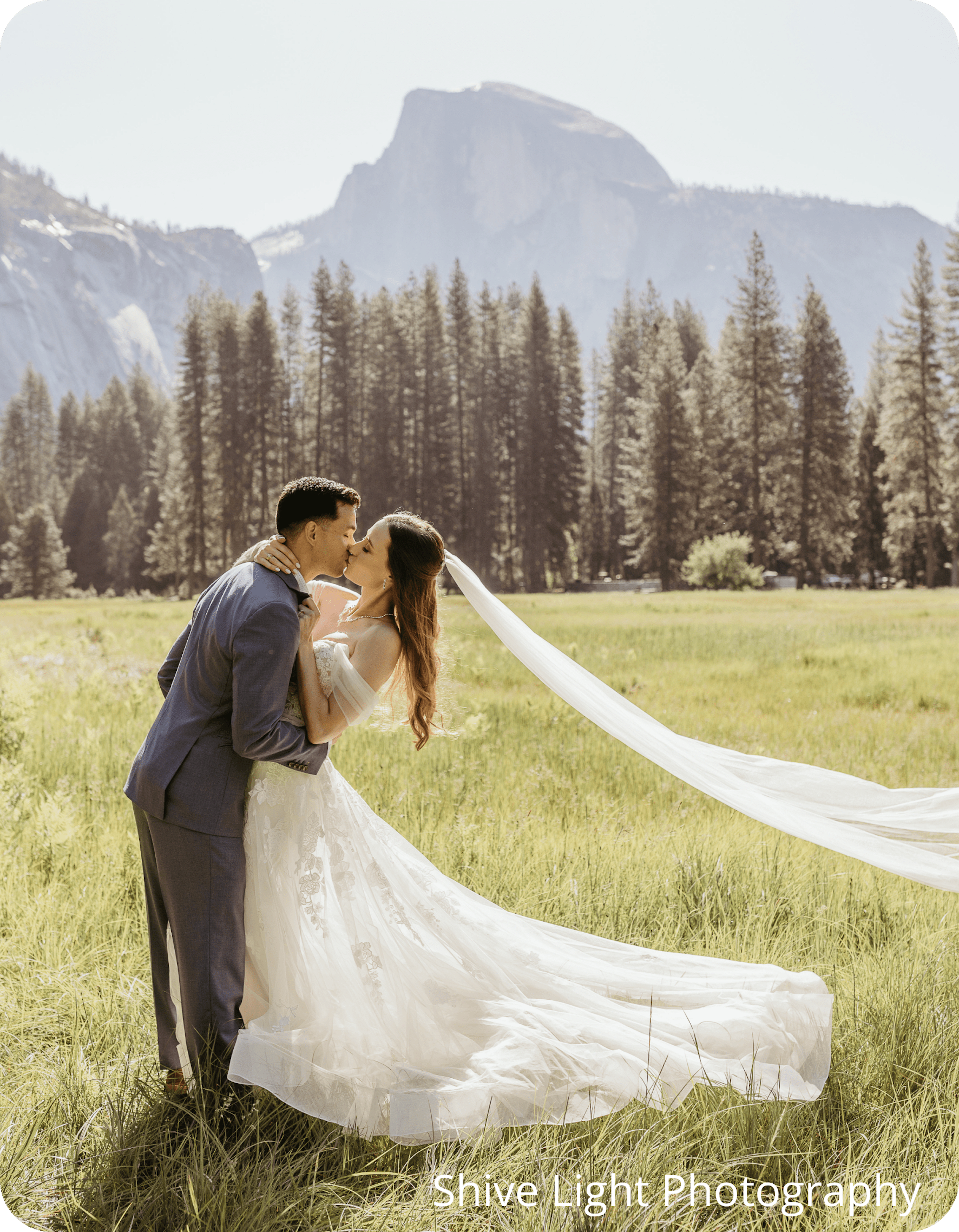 Yosemite Elopement Couple
